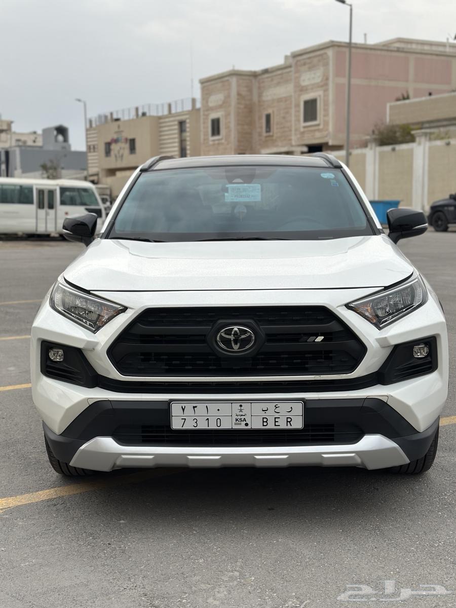 Toyota RAV4 Adventure63257133464962110