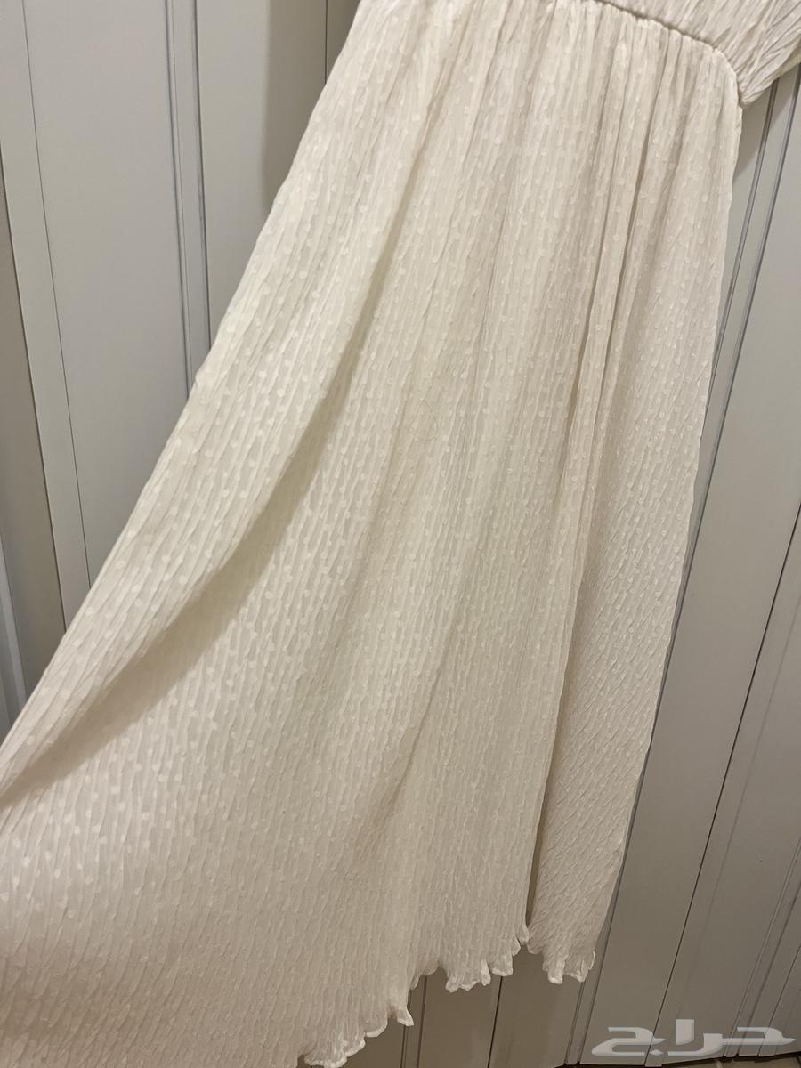فستان زارا نظيف لبسة وحده   مقاس M63172892329345112