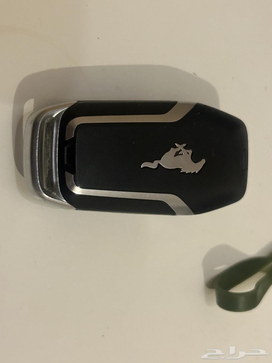 Mustang key and charger model 2020 and 2017 agency632576733943051118