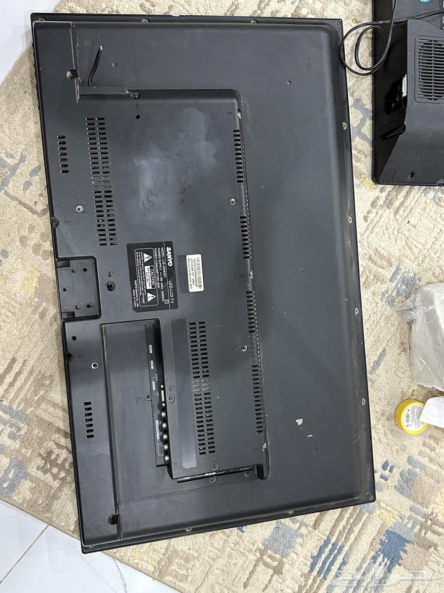 Two televisions need repair.63170601437313112