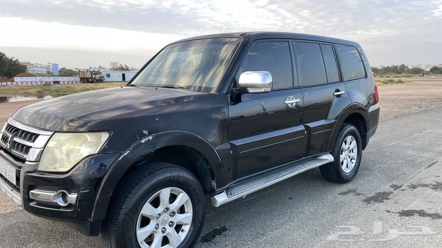 Mitsubishi Pajero 2009, black color, 4x463255571815810114