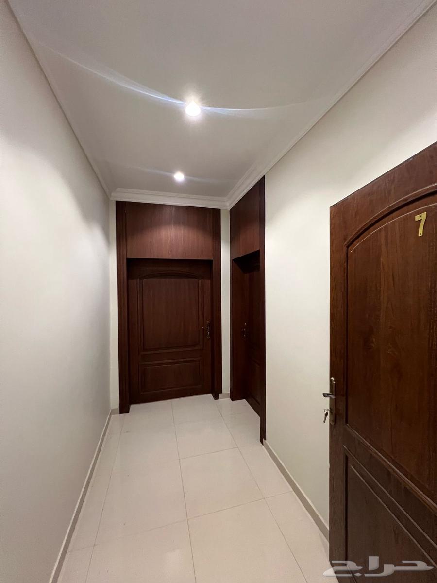 شقه للايجار شهري مؤثثه63009594430211111