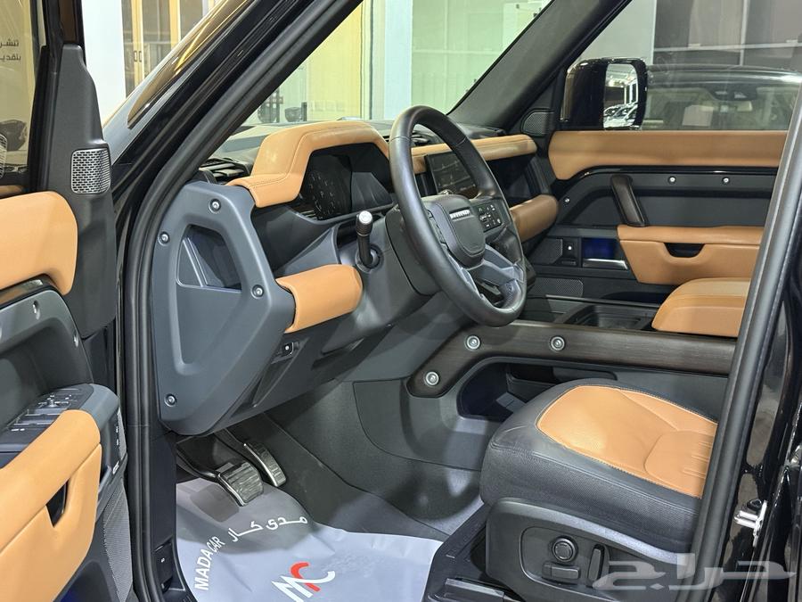 Land Rover - Defender - X110 - P400 2024 (Agency Condition)63253527196547113