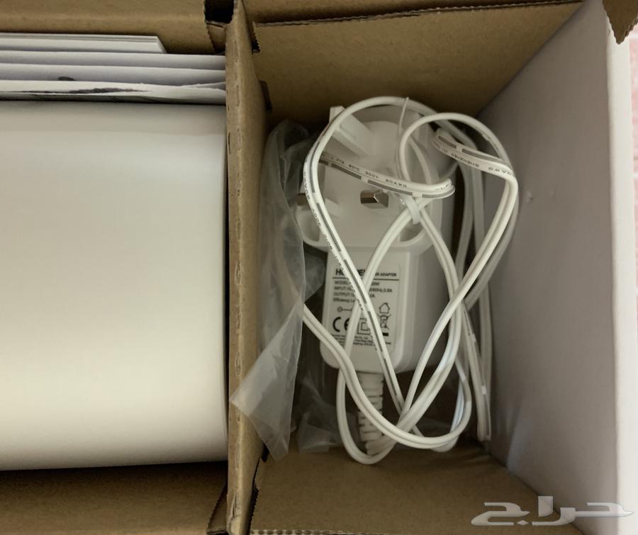 New network amplifier, never used, AC3800 TRI BAND AP WA8011Y63169191033859112