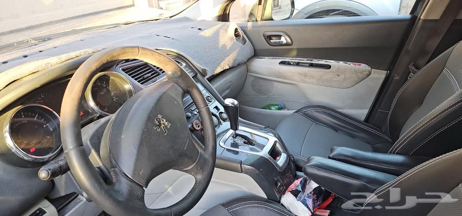 Peugeot 5008 2014 model, 170,000 km mileage63252971326081112