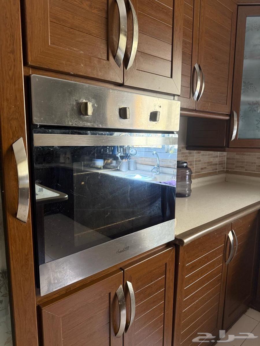 Italian-made electric oven63169202591362111