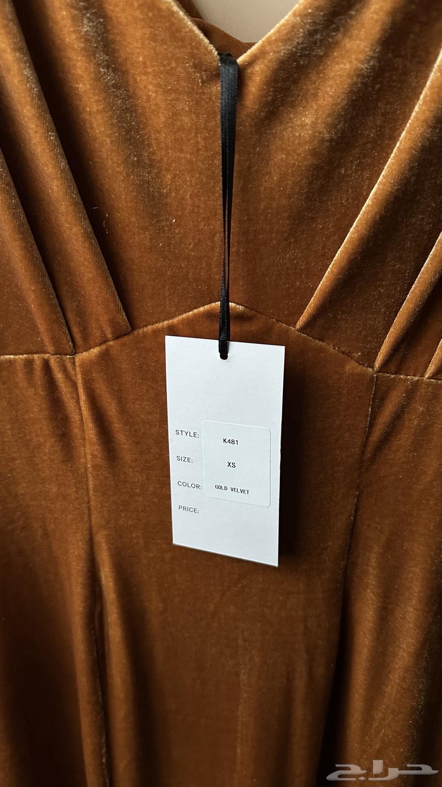 New velvet dress63171957398402112