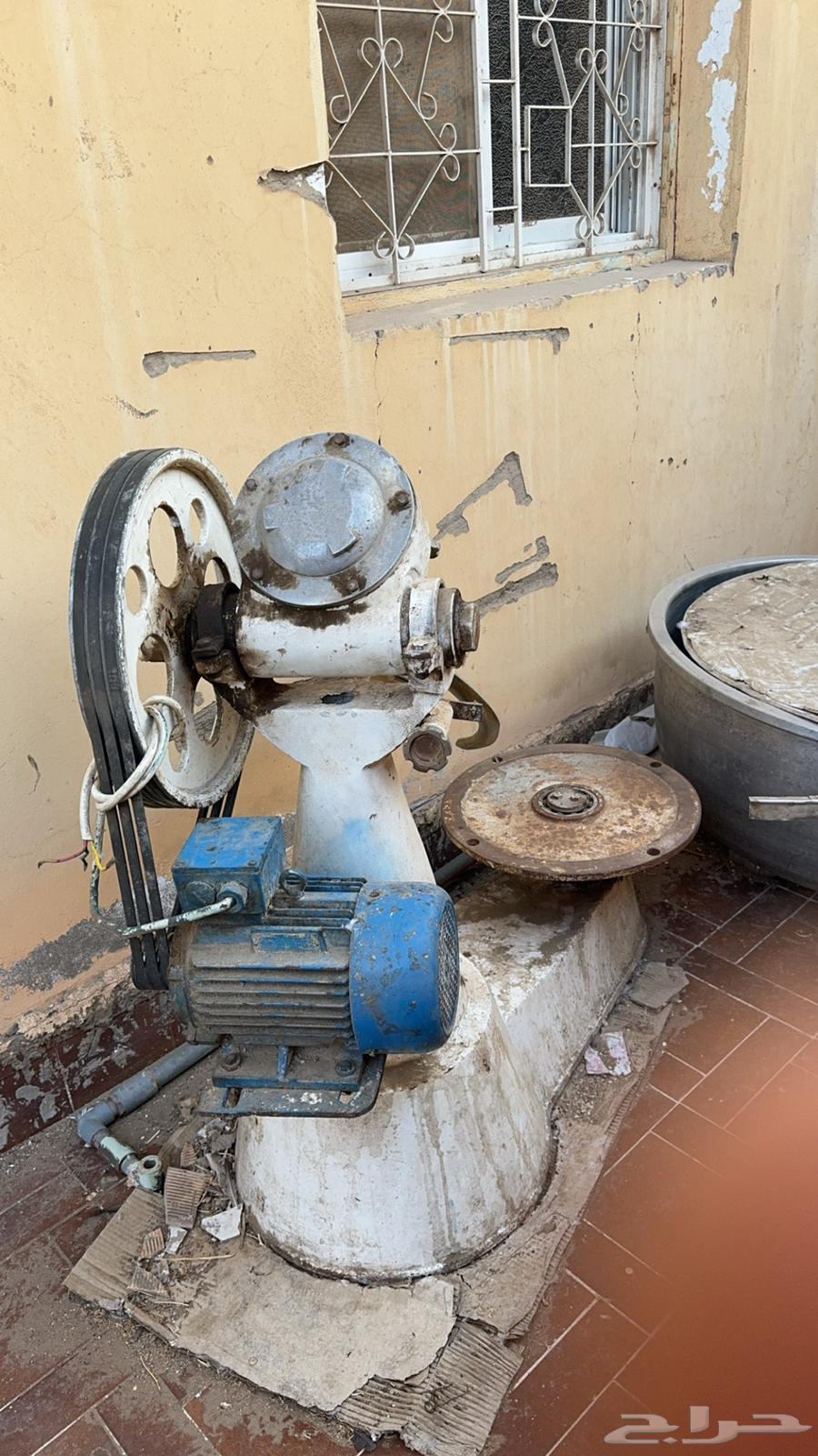 Syrian mixer with a capacity of 100 kg63167305124737111