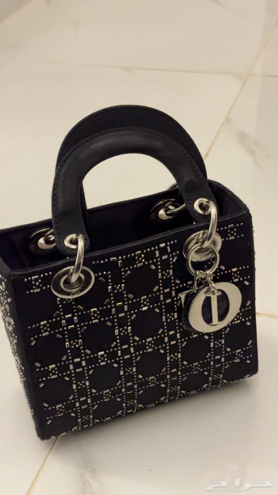 Bag63167787744899111