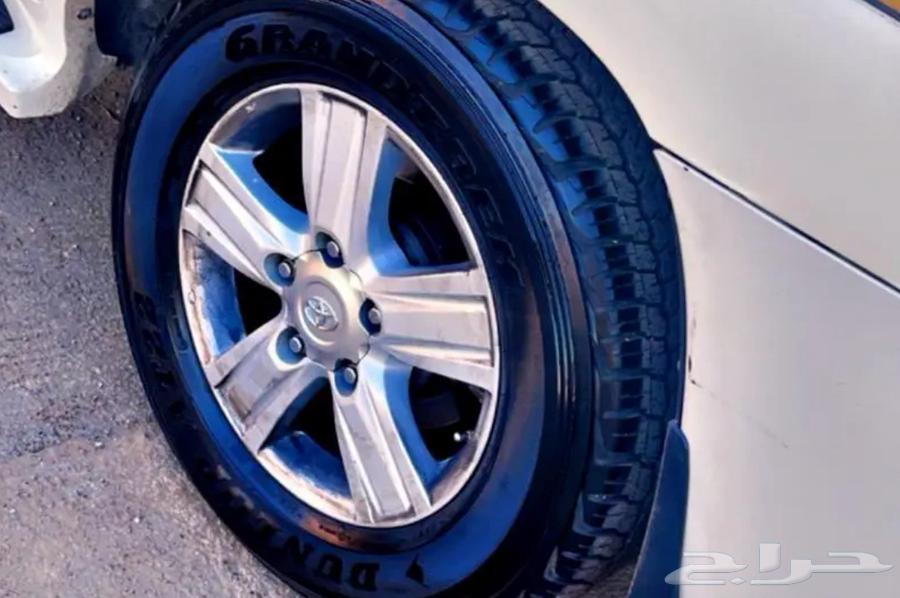 Car tire shine, step on tires63252509448961113