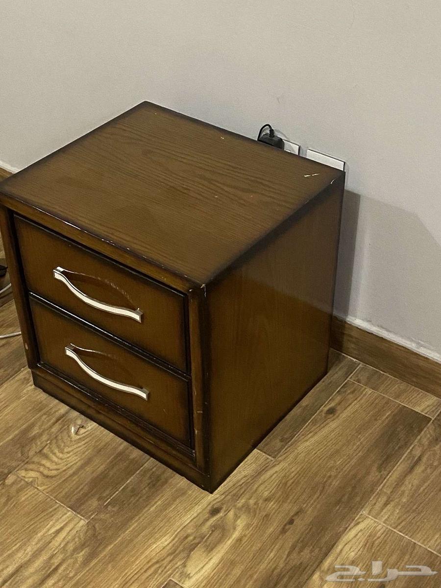 Oak wood bedroom63165905089922112