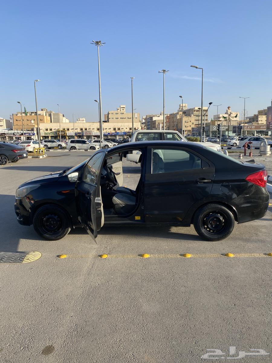 Ford Fiesta 201663247775396867111
