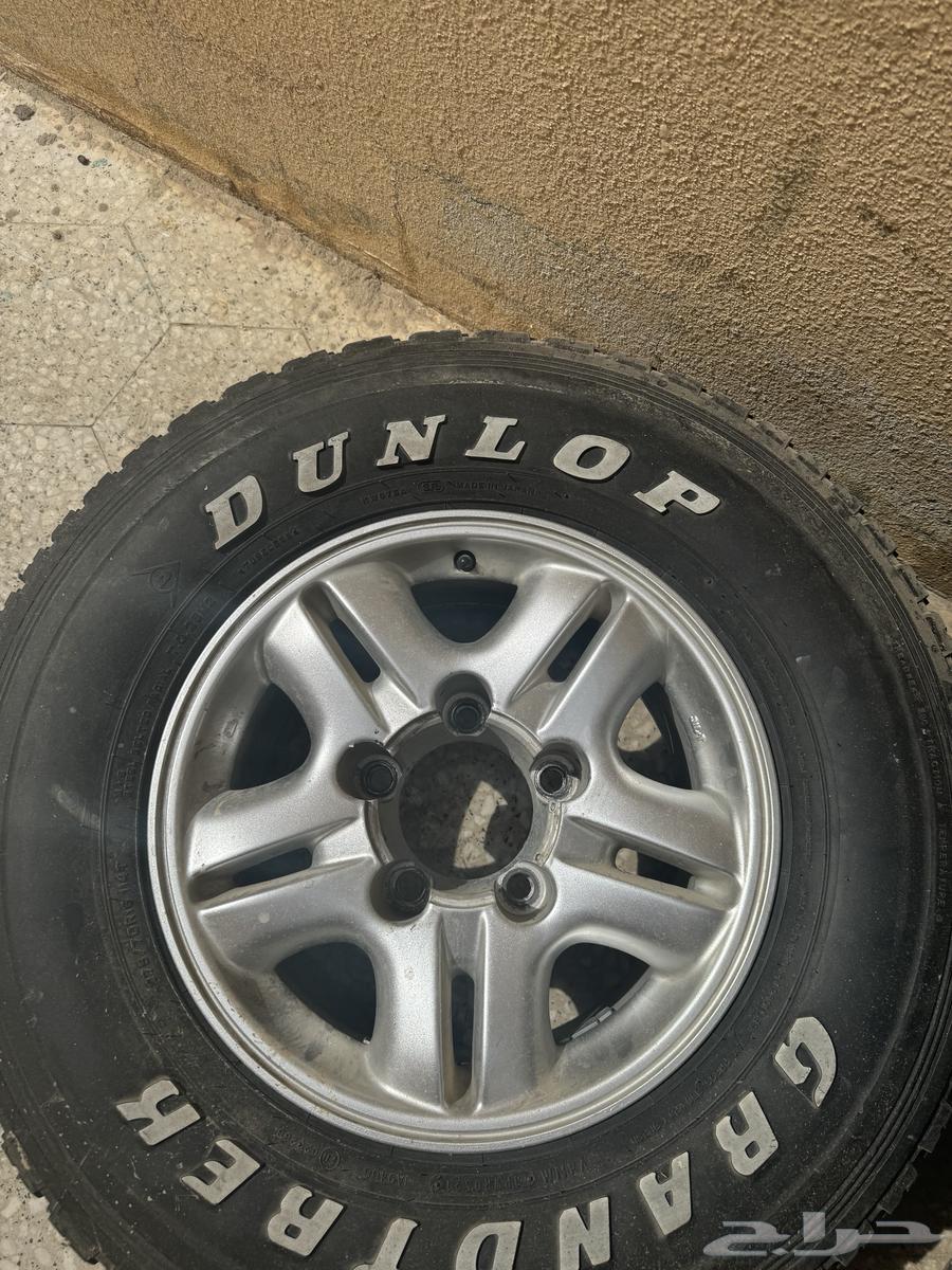 بوالين مع جنوطها وجنوط لكززس مبرزه مع كفراتها63249787628162114