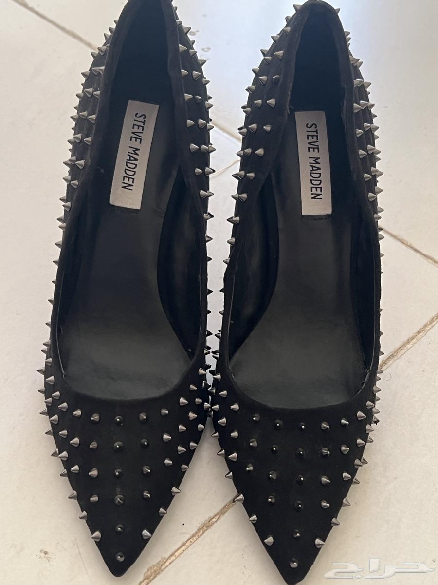 Heel worn only once63168752801922112