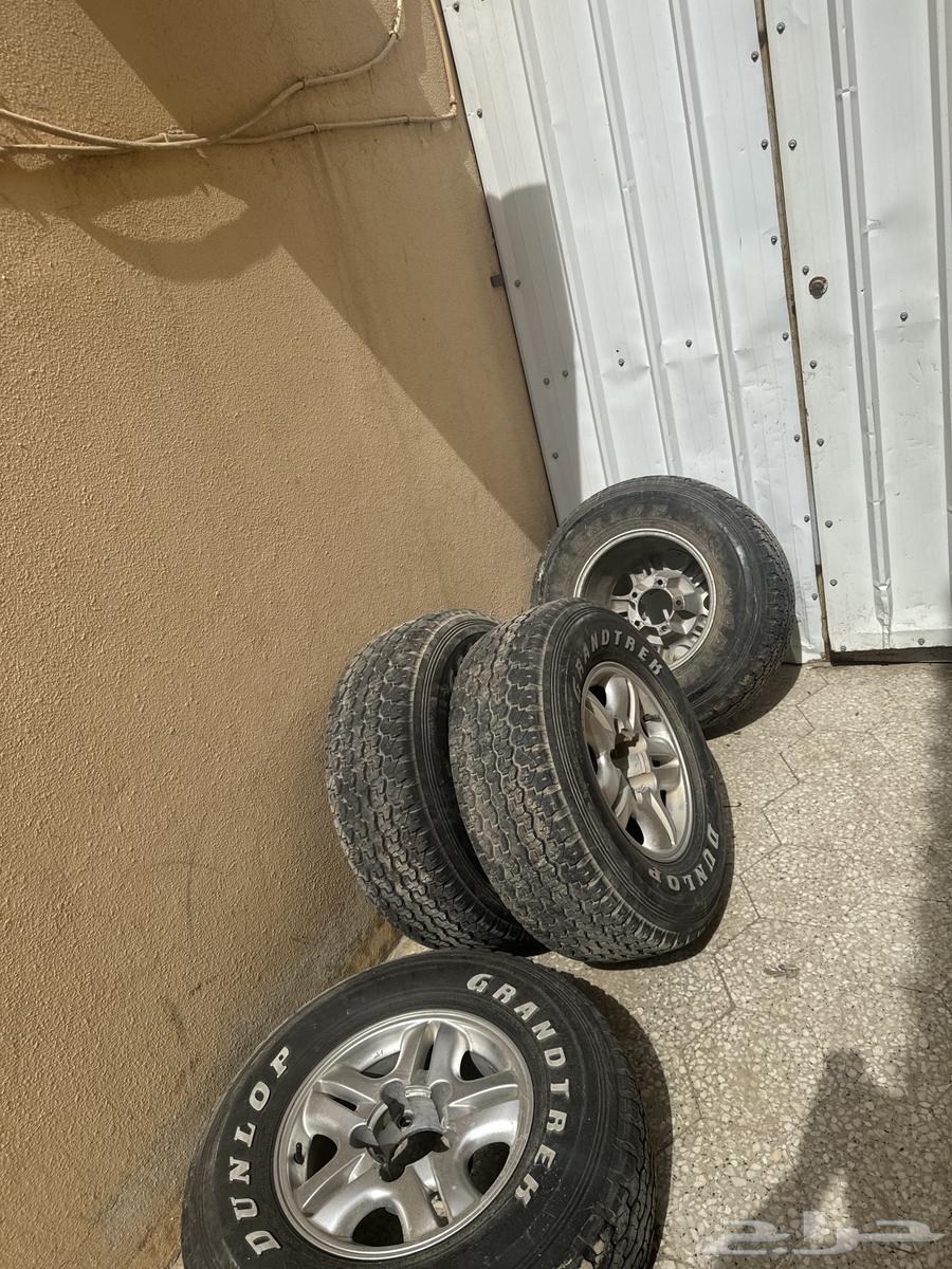بوالين مع جنوطها وجنوط لكززس مبرزه مع كفراتها63249787628162113