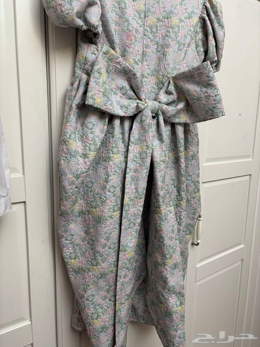 Dress for the confusing age63165444149378111
