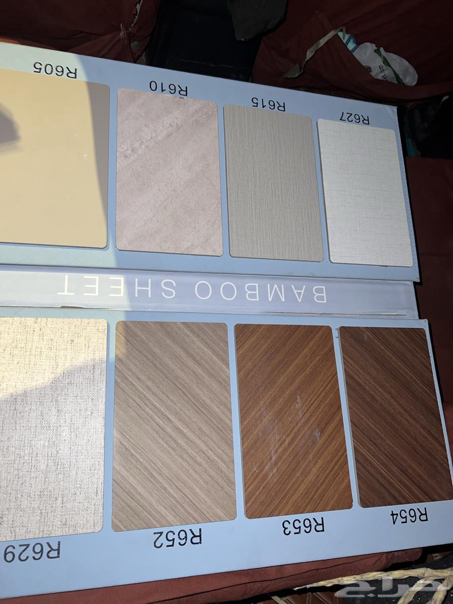 We have chipboard panels, wood alternatives, and marble alternatives.63009823359873112