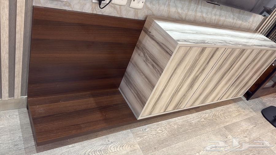 Coffee corner, TV table63165436786179111