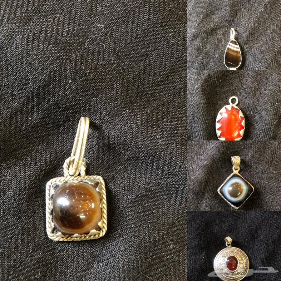 A set of silver comments with various agate stones in different colors63165433379841112