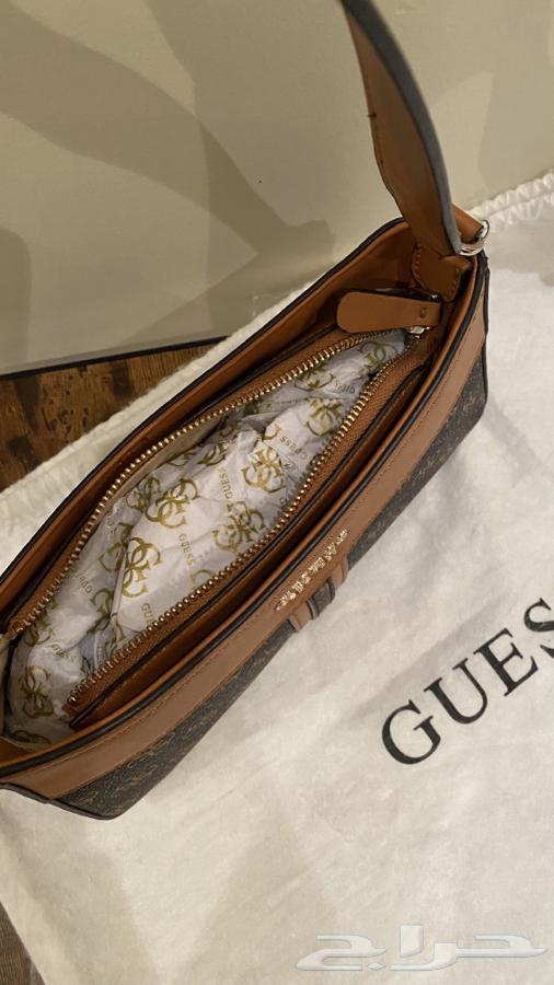 Original Guess bag with clean cloth bag, lightly used63165920702850114