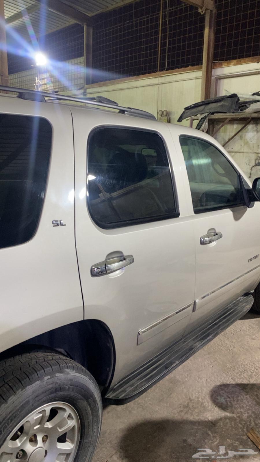 Hello, I'm selling a 2008 Tahoe, inspection and registration are new, full options.63239107758850114