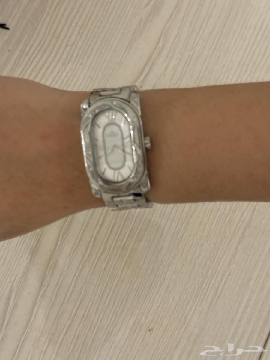 A women's watch from Daham Watches63161738490115111
