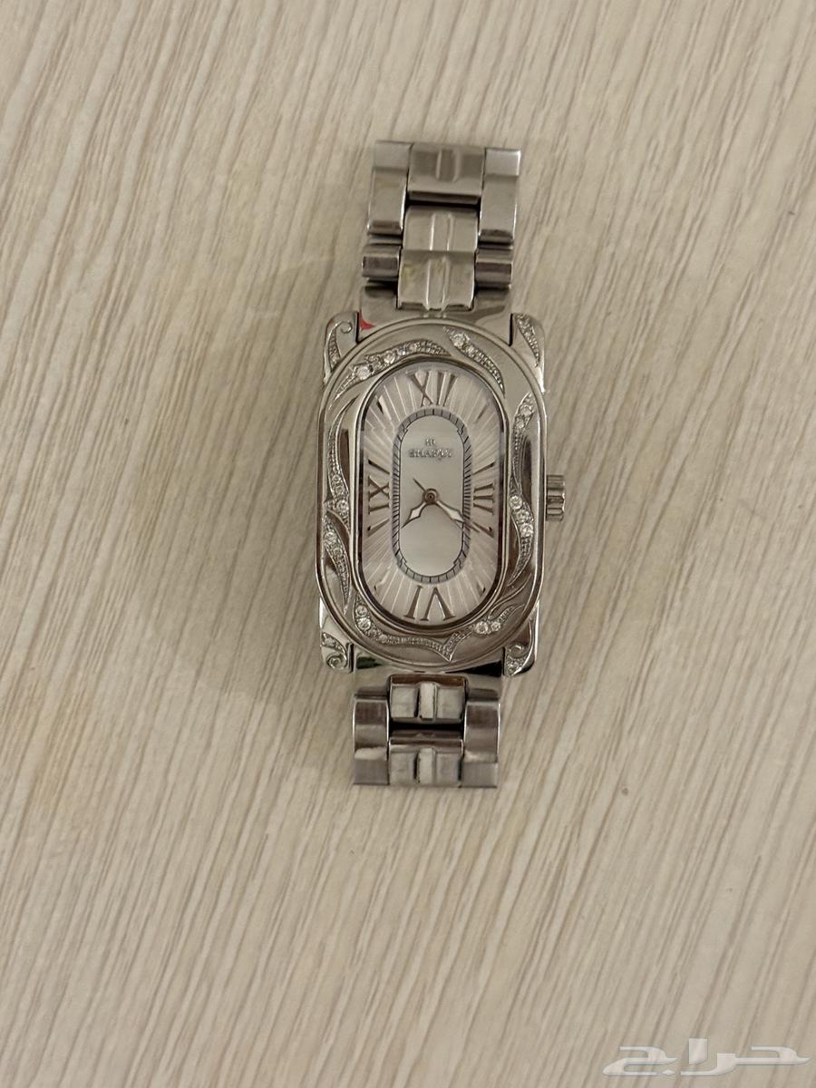 A women's watch from Daham Watches63161738490115113