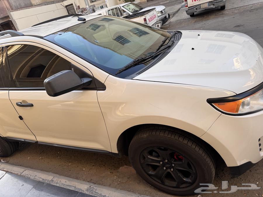 Ford Edge 2013 is clean632411649073931115