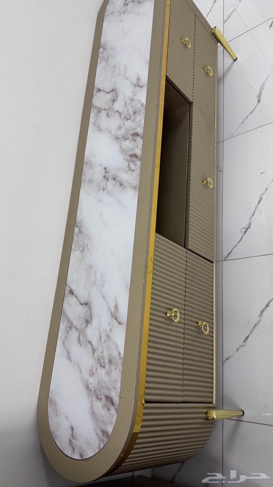 طاولة تلفزيون اخت الجديده63161306483073111