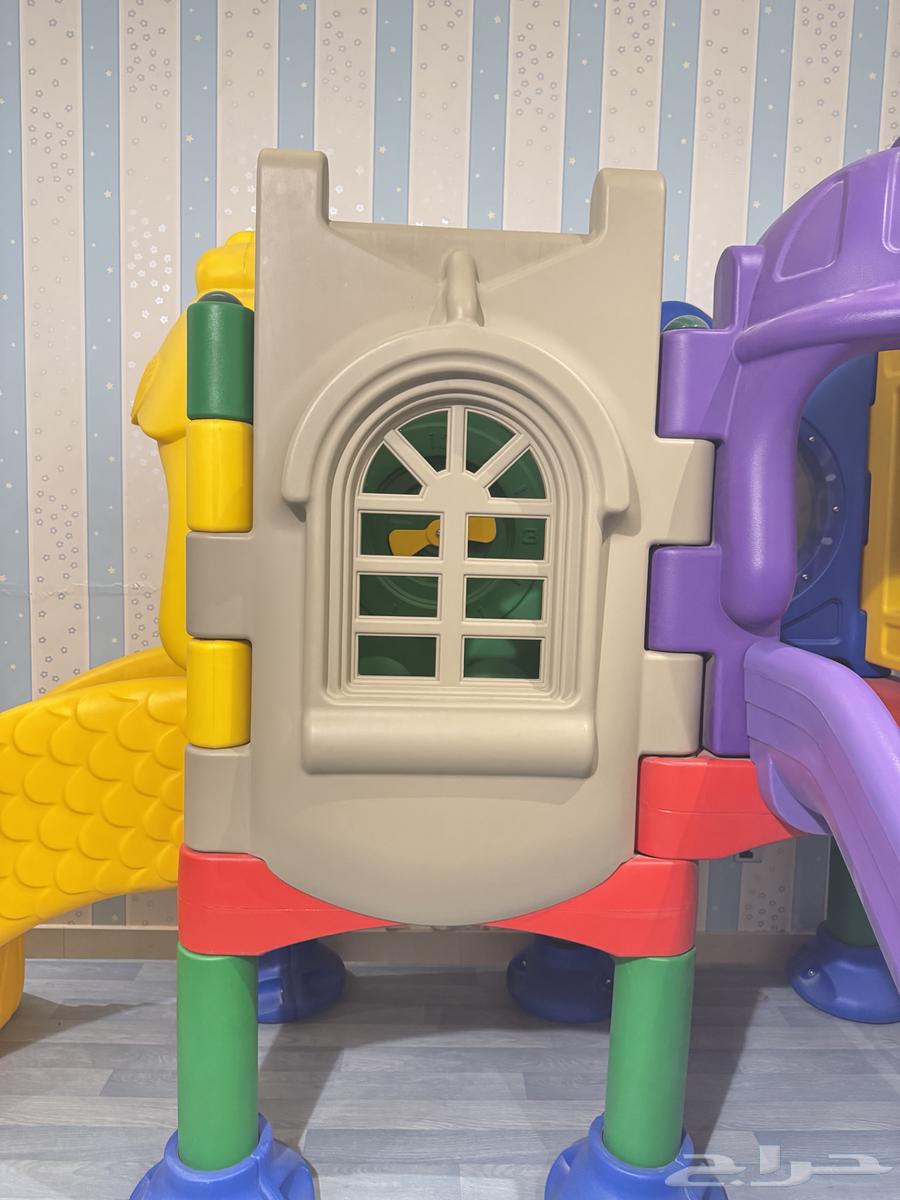 Children's slide and game center from quitele company63158534731778113