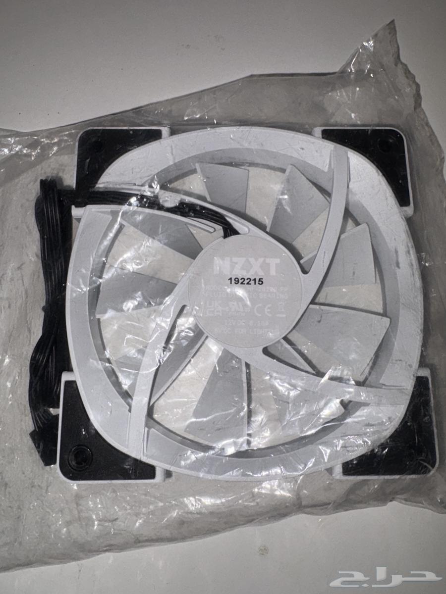 NZXT WHITE RGB fans for sale, best type63160367056771111