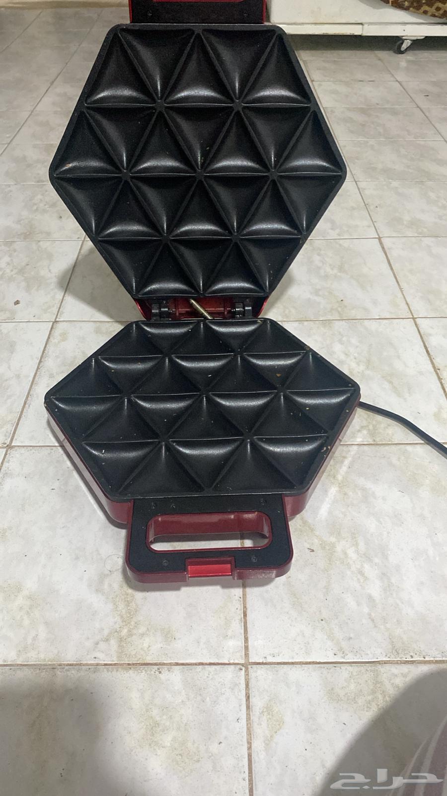 Bakery samosa 150 SAR  
Toaster 100 SAR63502171022977111
