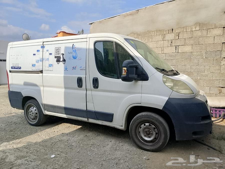 Peugeot bus is lost - wants cleaning - number - Al-Ardaiah63229330985602110