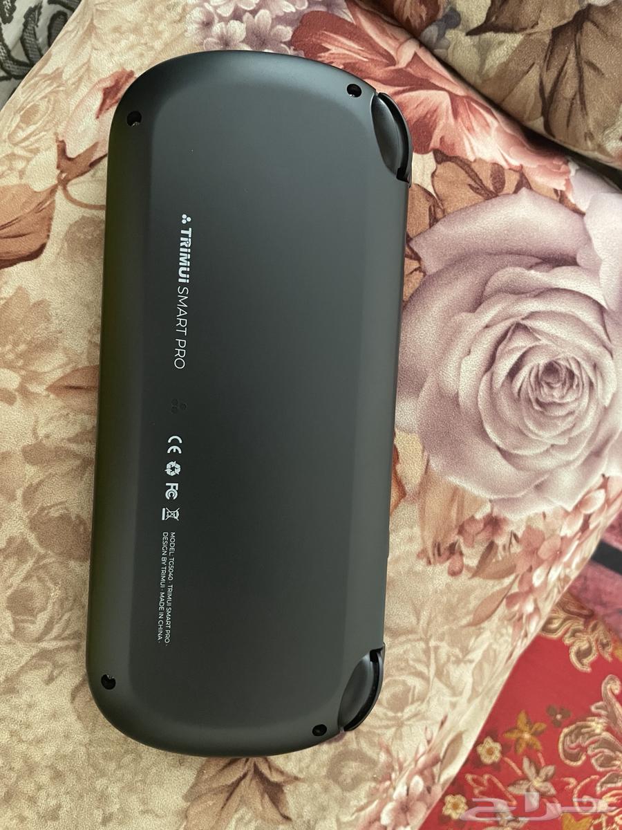 A retro portable gaming device with 12,000 games63157200002563111