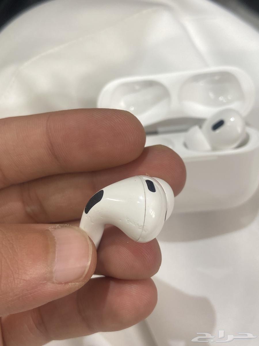 AirPods Pro 2 headphones63156252671361112