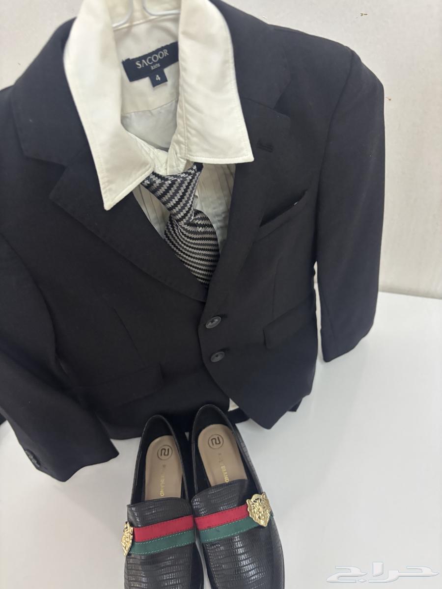 Clothes63158554705538112