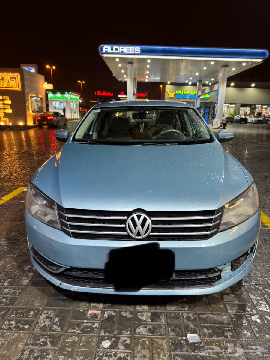 2013 buses, 120,000 km, clean engine63236656648323112
