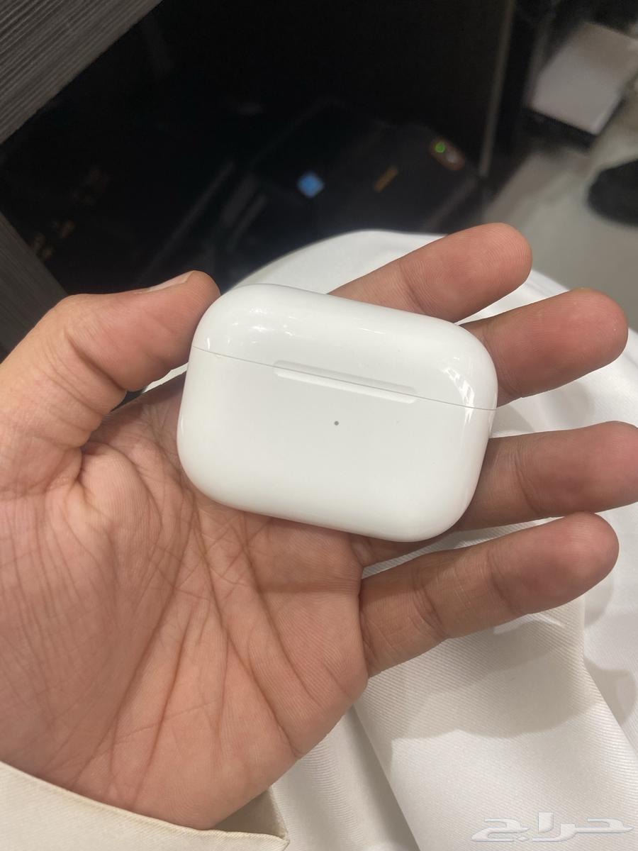 AirPods Pro 2 headphones63156252671361113