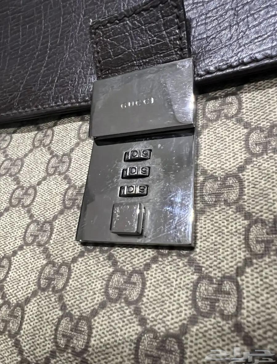 Original Gucci men's bags  
Original Gucci bags63154370418561113