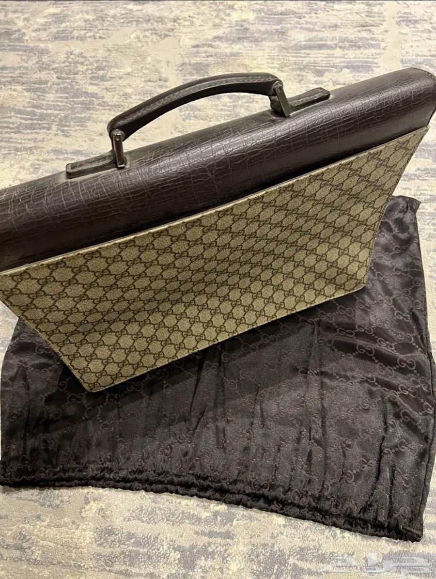 Original Gucci men's bags  
Original Gucci bags63154370418561111