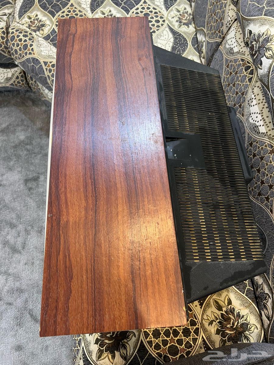 A Sony-manufactured television is an antique piece.63152986489346111