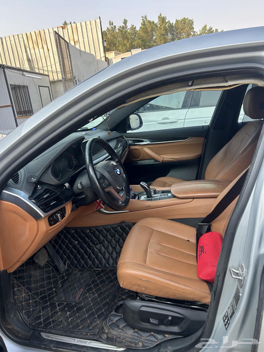 BMW X6 201863226820971522113