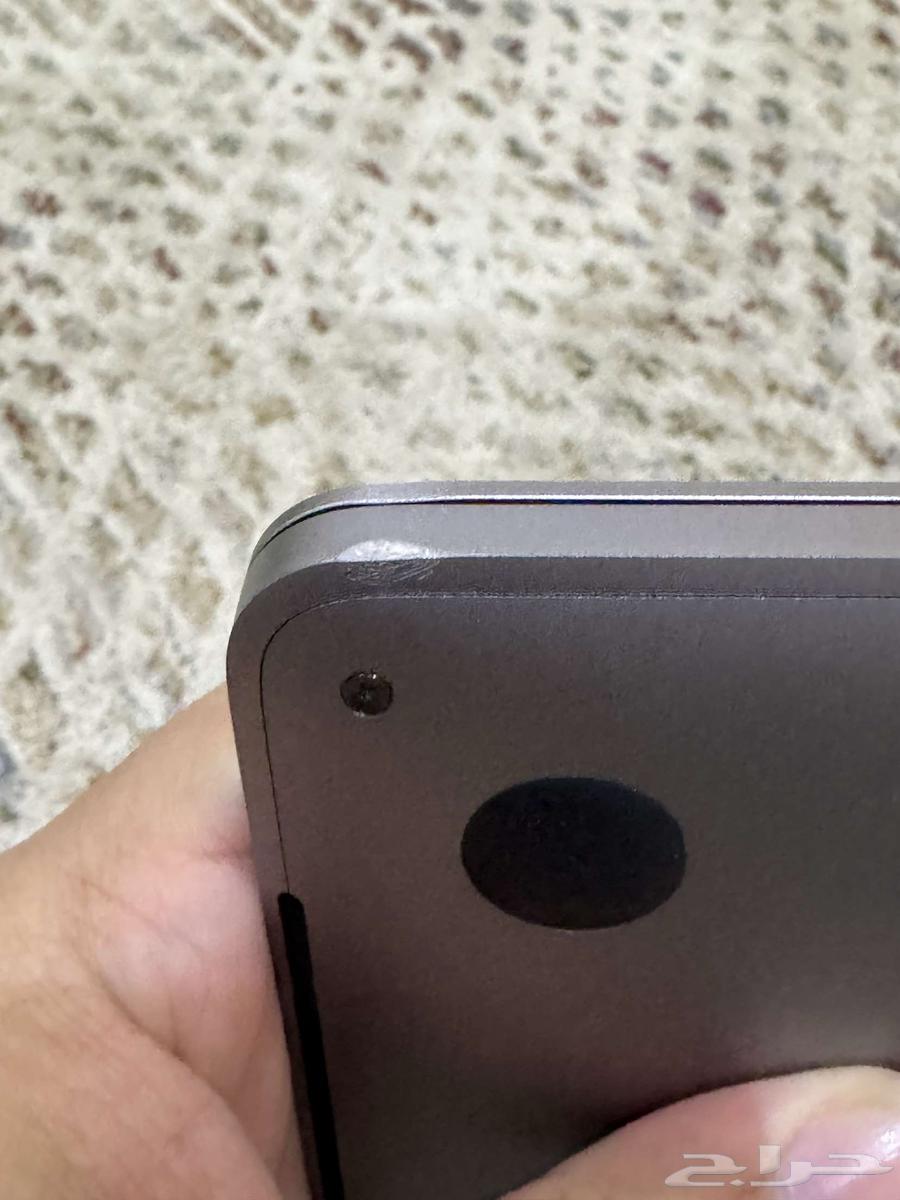 MacBook Pro 1763152035806467114