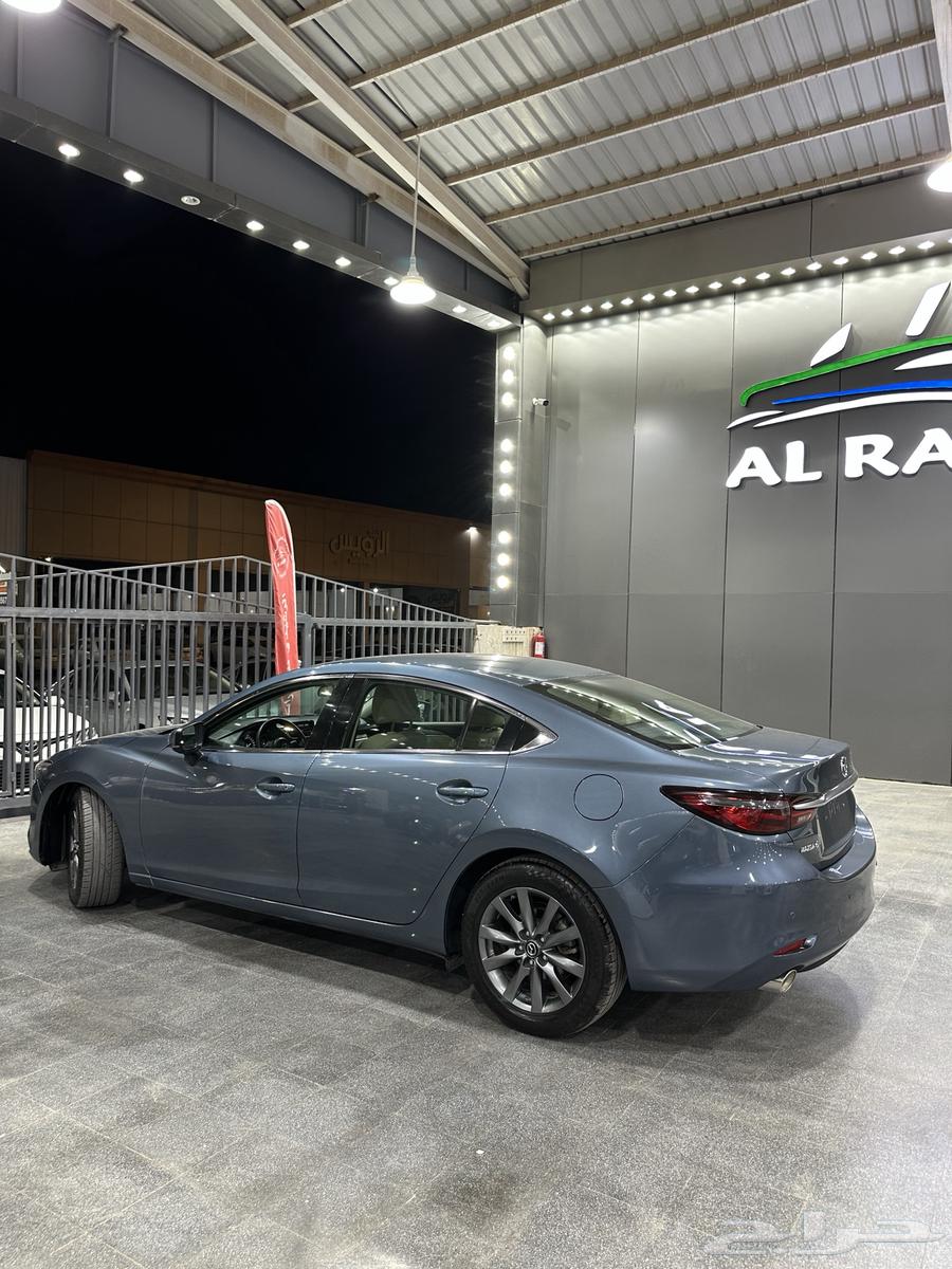 Mazda 2020 standard with unique color available at (Obaid Al-Rashidi) showroom63227297036034114