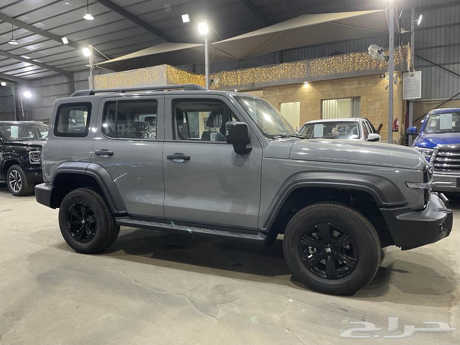 Tank 300, full option, model 202563227300826497114