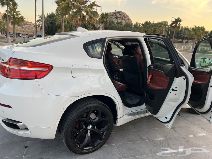 BMW X6 M POWER V8 5L 201363228333200386113