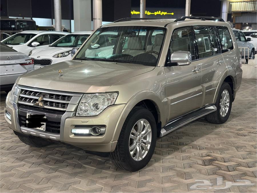 Pajero 2020 half full63225755727363111