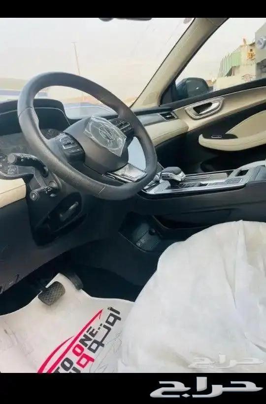 ام جي RX5 نص فل الشكل الجديد موديل 202363226292378627113