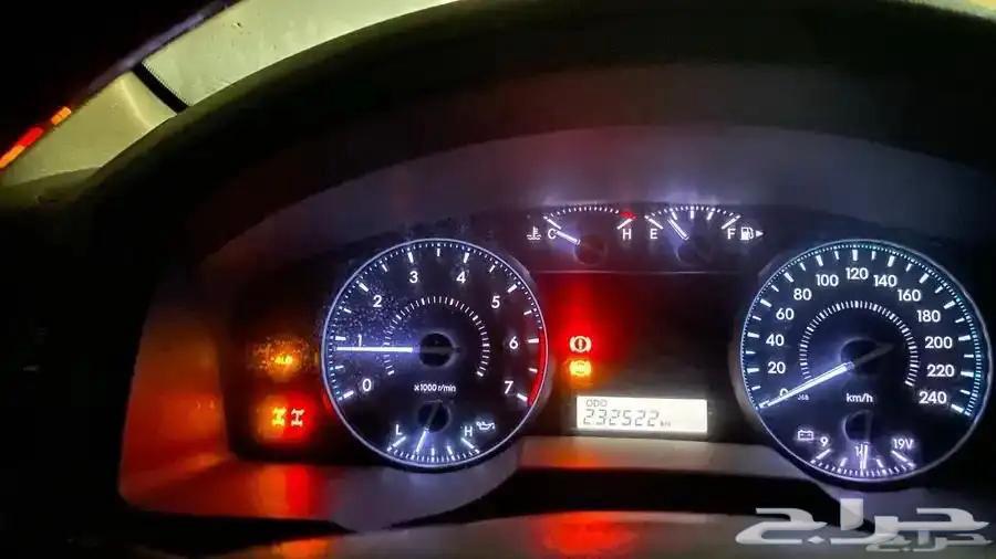 ((لاند كروزر 2012 فل كامل ))63226817885443112
