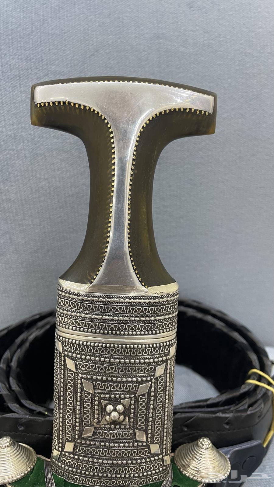 Horn dagger63149771829250111